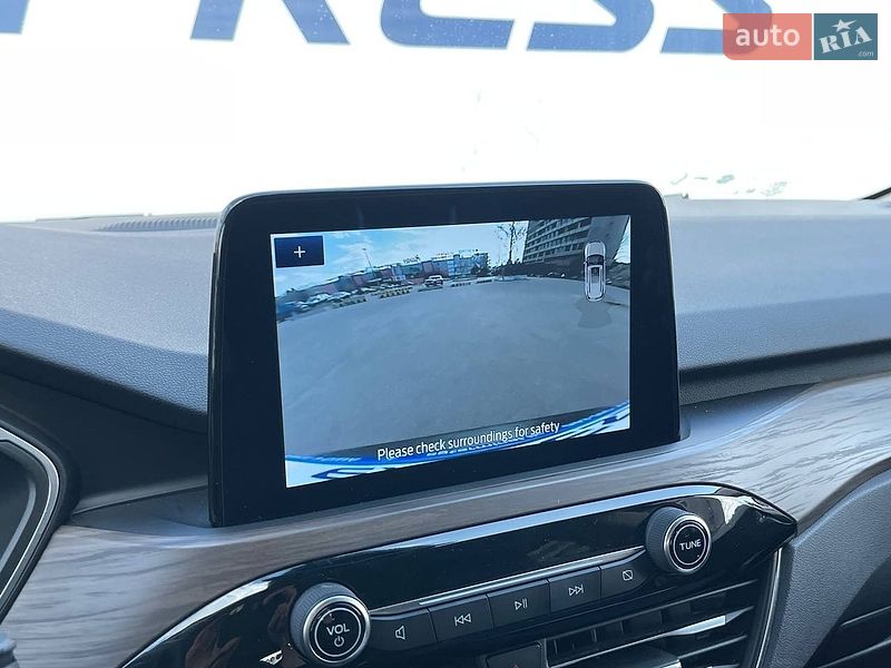 Внедорожник / Кроссовер Ford Escape 2020 в Киеве