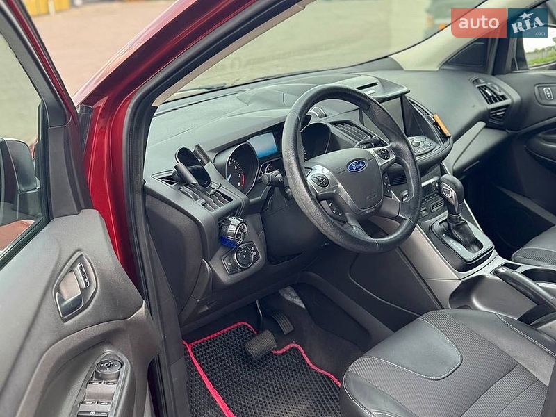 Внедорожник / Кроссовер Ford Escape 2014 в Черкассах