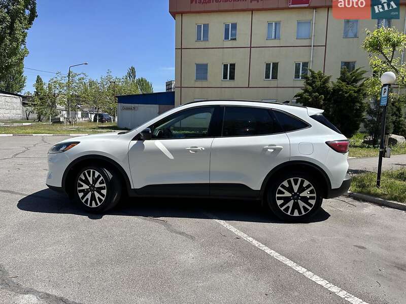 Внедорожник / Кроссовер Ford Escape 2019 в Запорожье фото 4 Внедорожник / Кроссовер Ford Escape 2019 в Запорожье