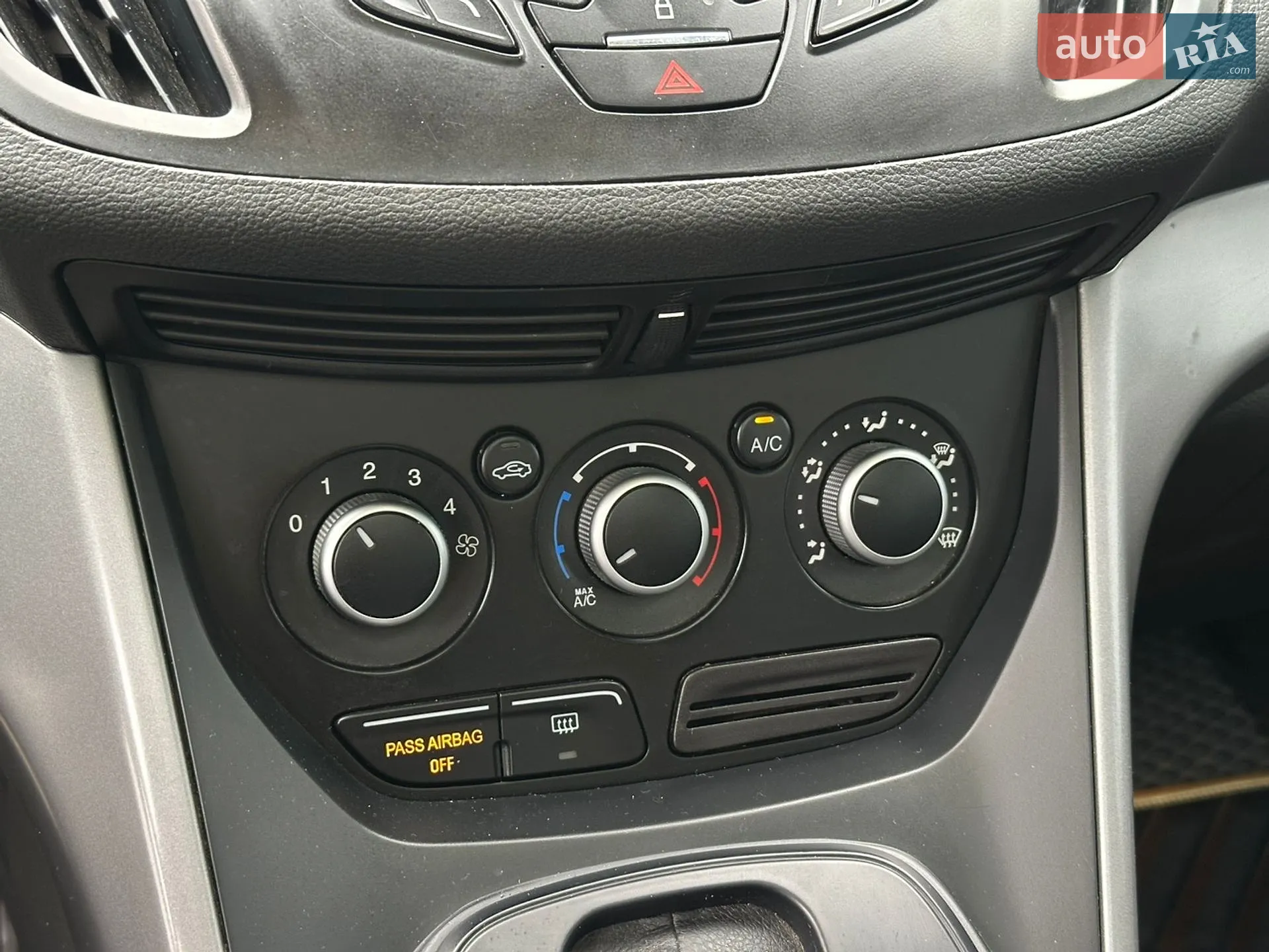 2015 Ford Escape - мініатюра 31