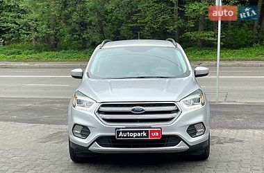 Внедорожник / Кроссовер Ford Escape 2017 в Киеве