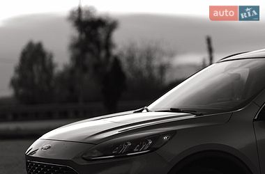 Внедорожник / Кроссовер Ford Escape 2021 в Дубно