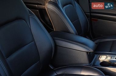 Внедорожник / Кроссовер Ford Escape 2021 в Дубно