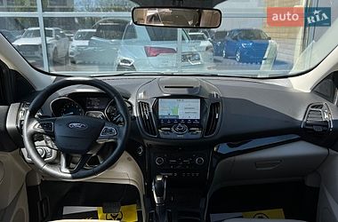 Внедорожник / Кроссовер Ford Escape 2018 в Ивано-Франковске