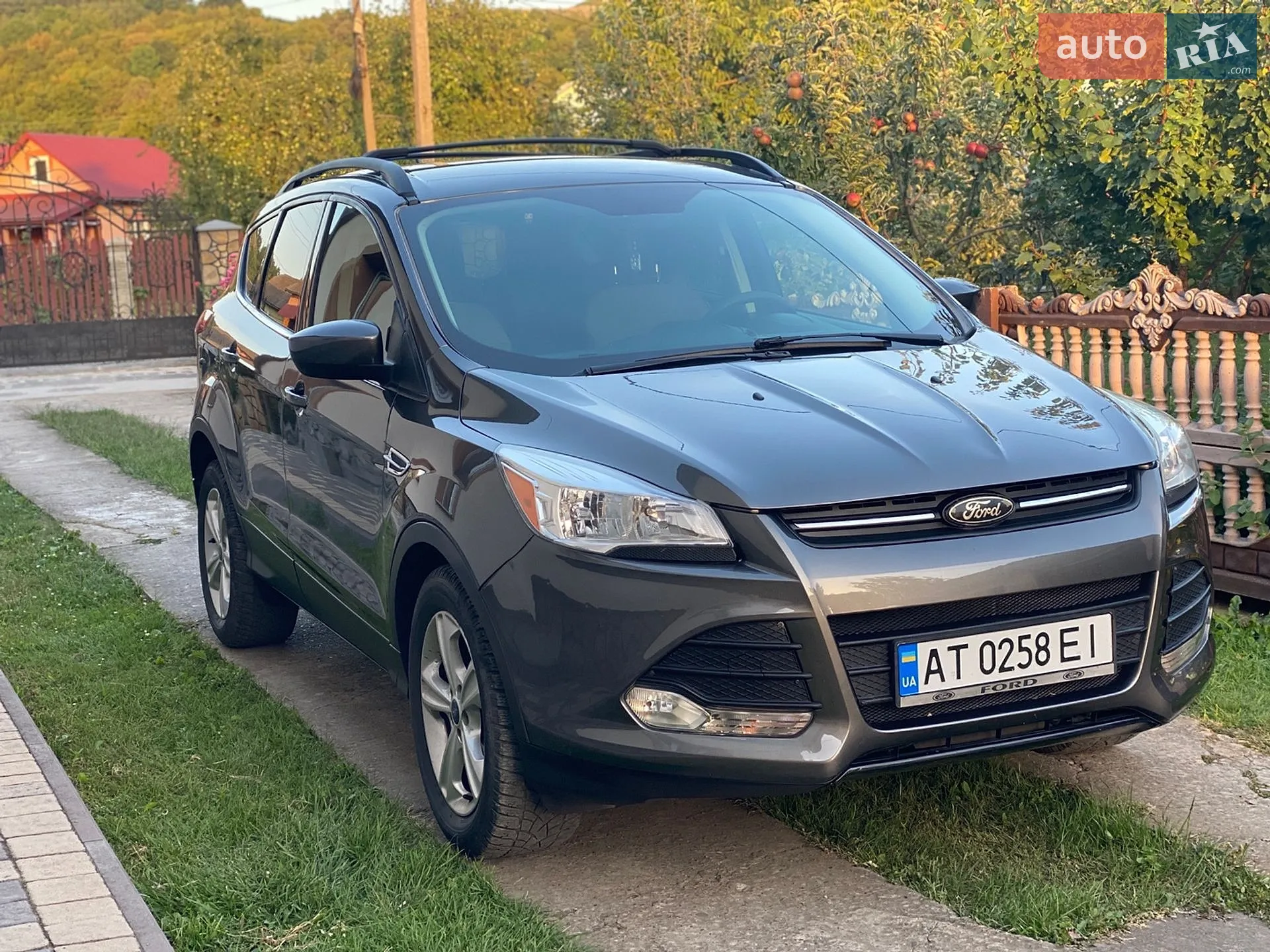 2015 Ford Escape - мініатюра 2