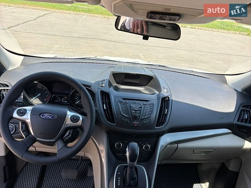 Внедорожник / Кроссовер Ford Escape 2012 в Запорожье