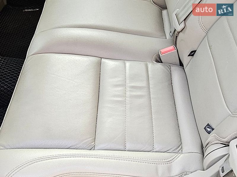 Внедорожник / Кроссовер Ford Escape 2015 в Киеве
