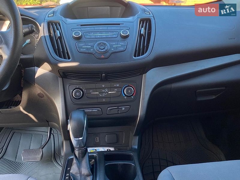 Внедорожник / Кроссовер Ford Escape 2018 в Хмельницком