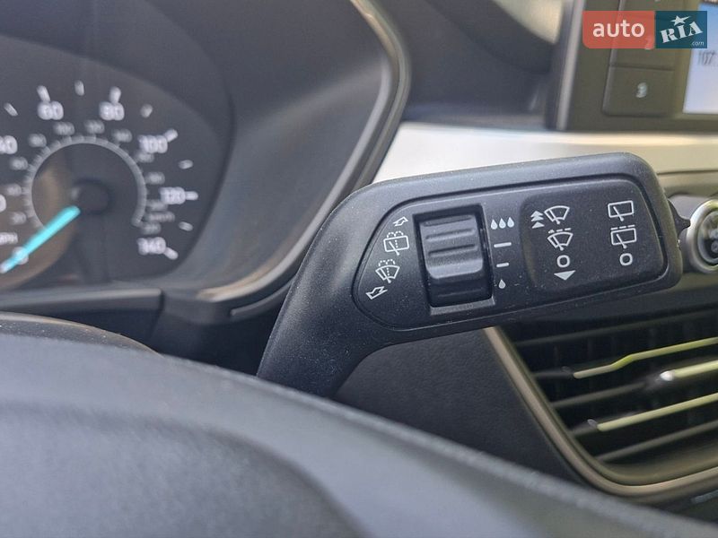 Внедорожник / Кроссовер Ford Escape 2022 в Черкассах