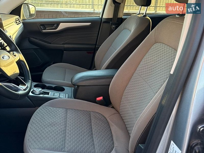 Внедорожник / Кроссовер Ford Escape 2022 в Жидачове