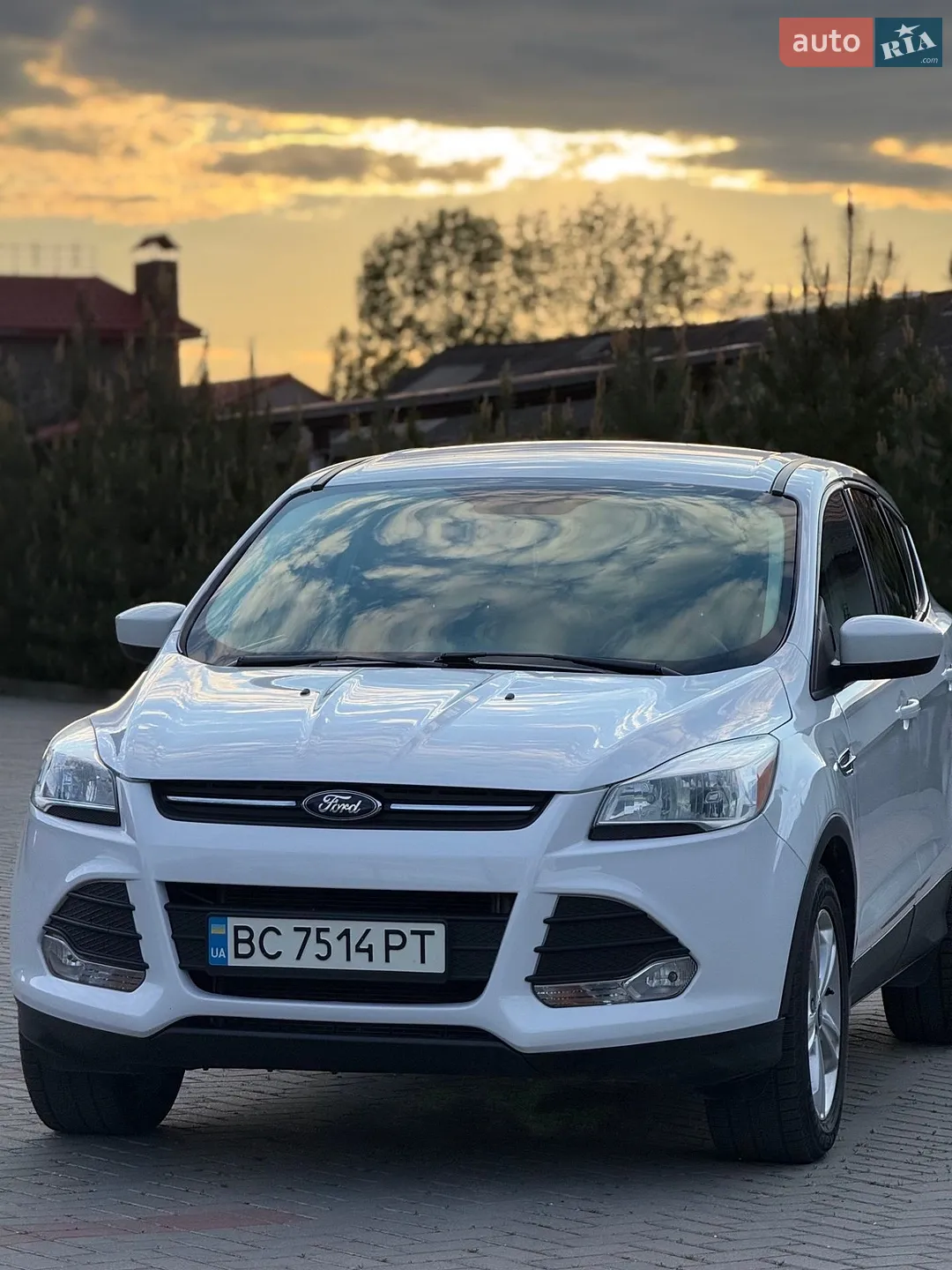 2015 Ford Escape - фото 1