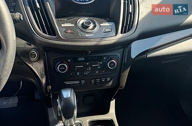 Внедорожник / Кроссовер Ford Escape 2018 в Городке