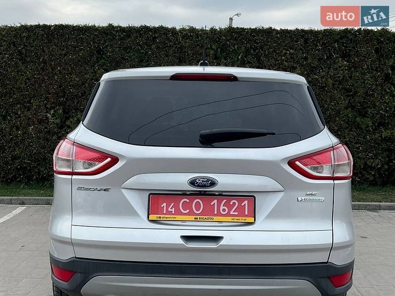 Внедорожник / Кроссовер Ford Escape 2015 в Львове