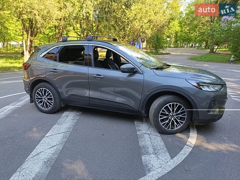 Позашляховик / Кросовер Ford Escape 2023 в Вінниці