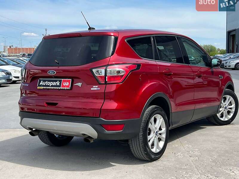 Внедорожник / Кроссовер Ford Escape 2017 в Львове
