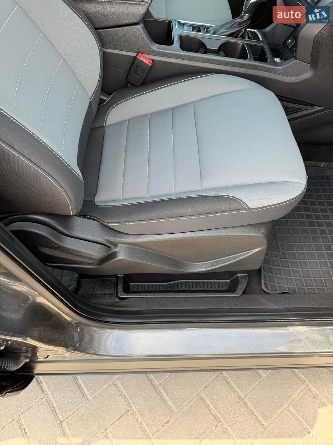 2019 Ford Escape - мініатюра 29