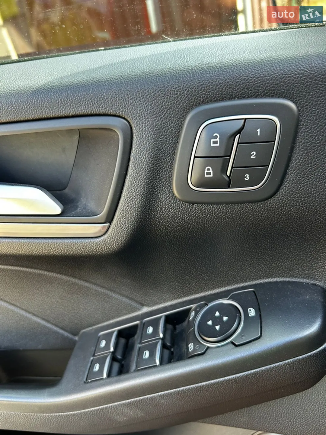 2021 Ford Escape - мініатюра 9