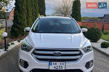 Внедорожник / Кроссовер Ford Escape 2017 в Виннице