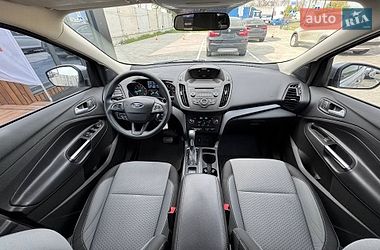 Позашляховик / Кросовер Ford Escape 2016 в Києві