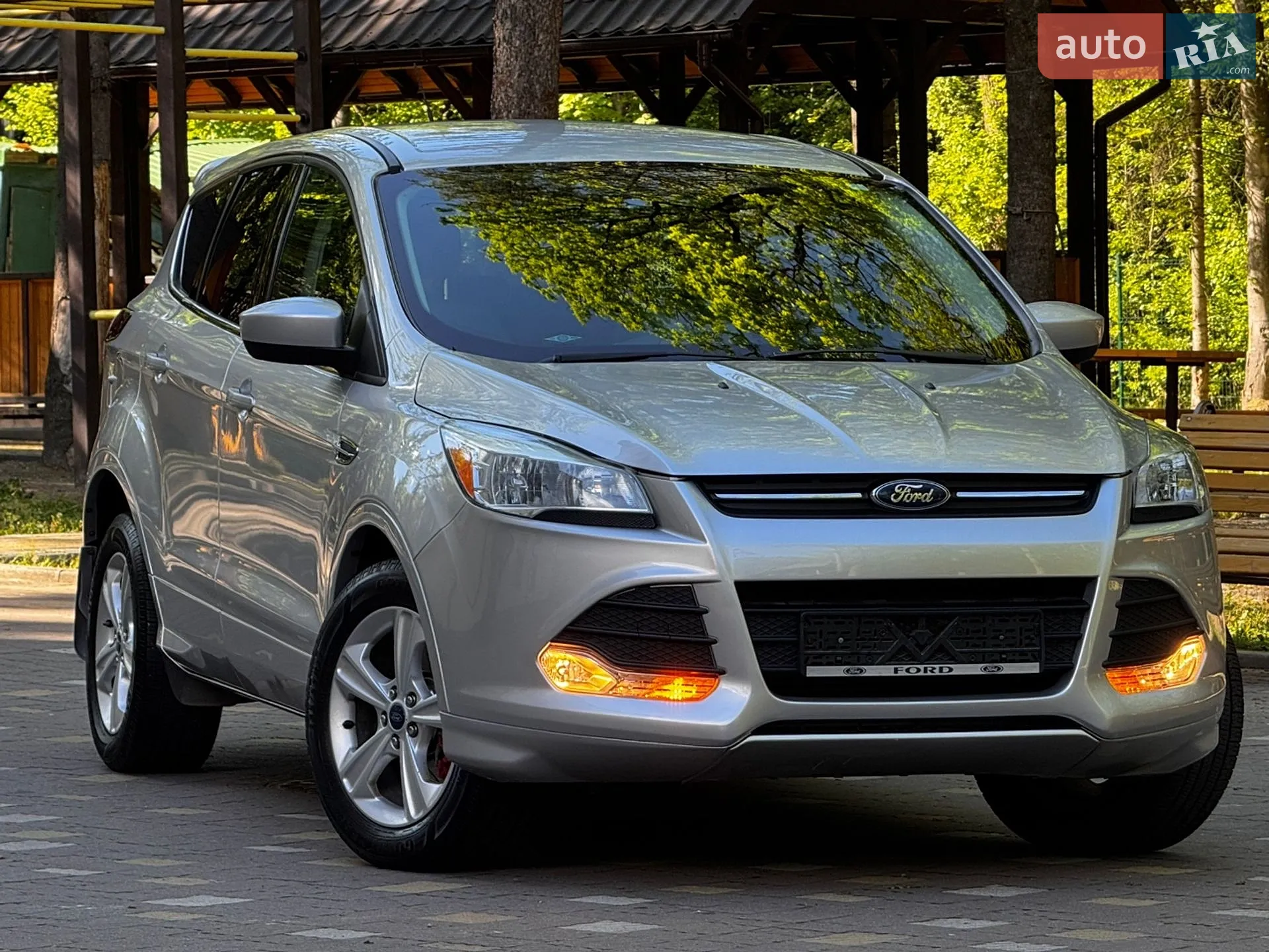 2015 Ford Escape - мініатюра 2