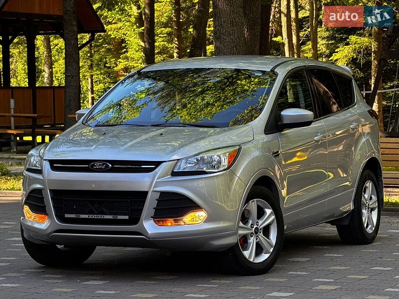 Позашляховик / Кросовер Ford Escape 2015 в Дрогобичі