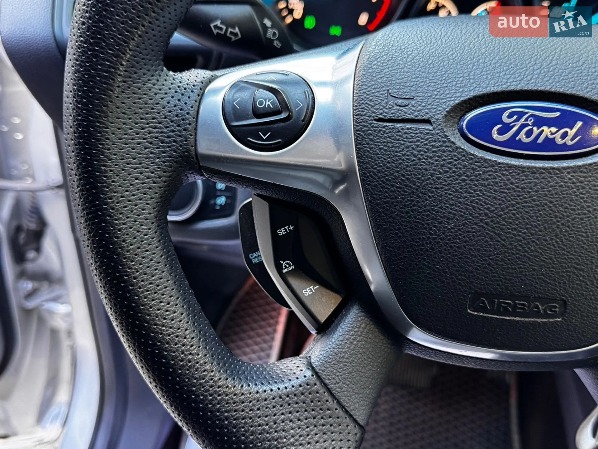 2015 Ford Escape - мініатюра 116