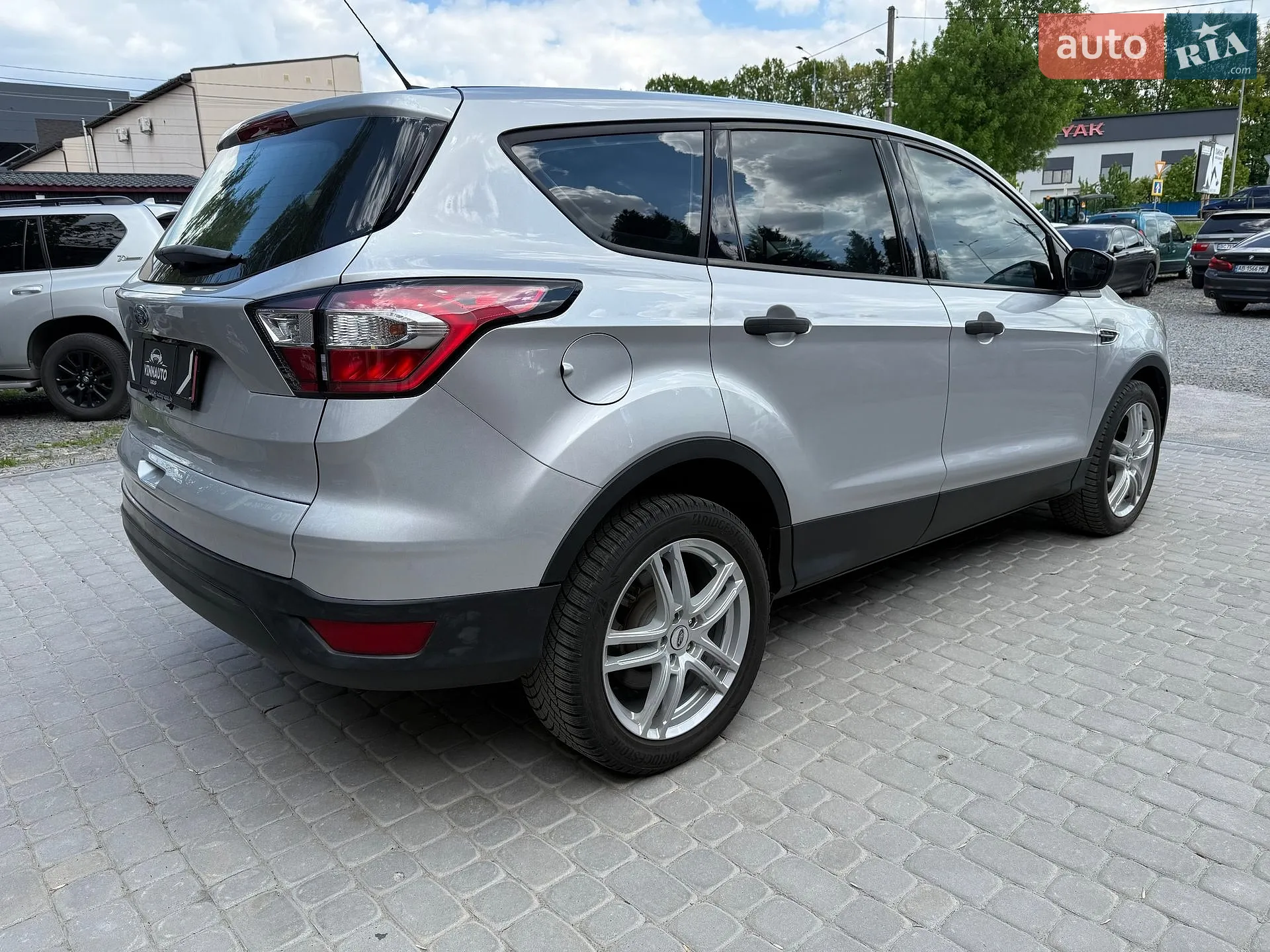 2017 Ford Escape - мініатюра 12