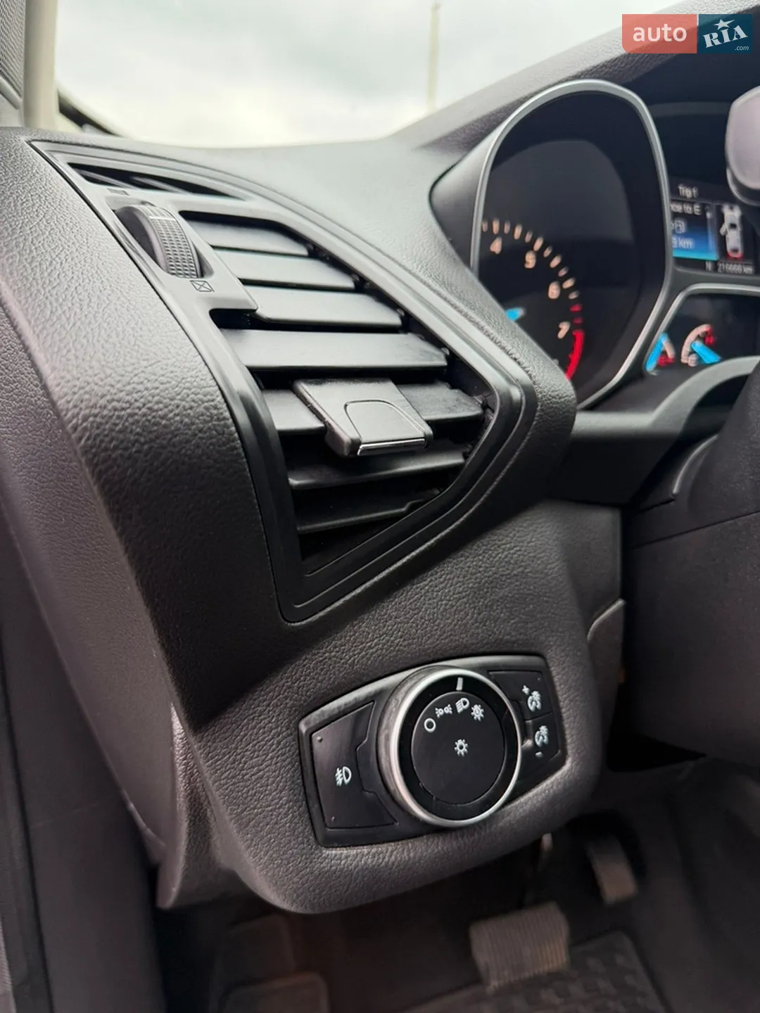 2015 Ford Escape - мініатюра 16