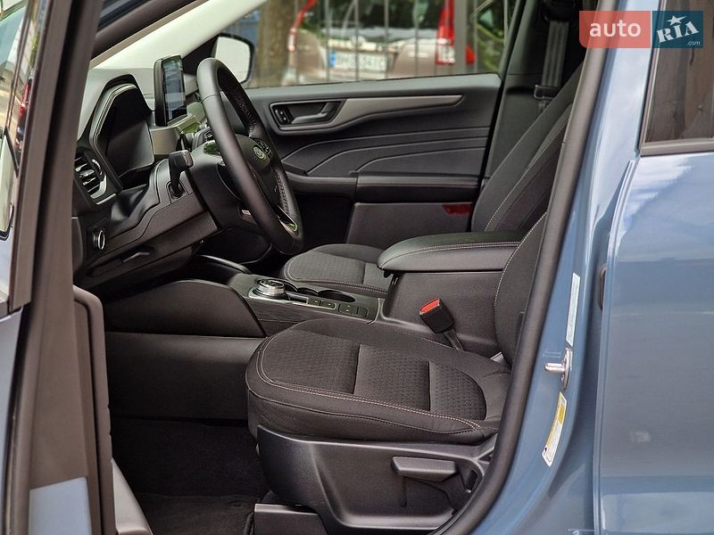 Внедорожник / Кроссовер Ford Escape 2025 в Одессе