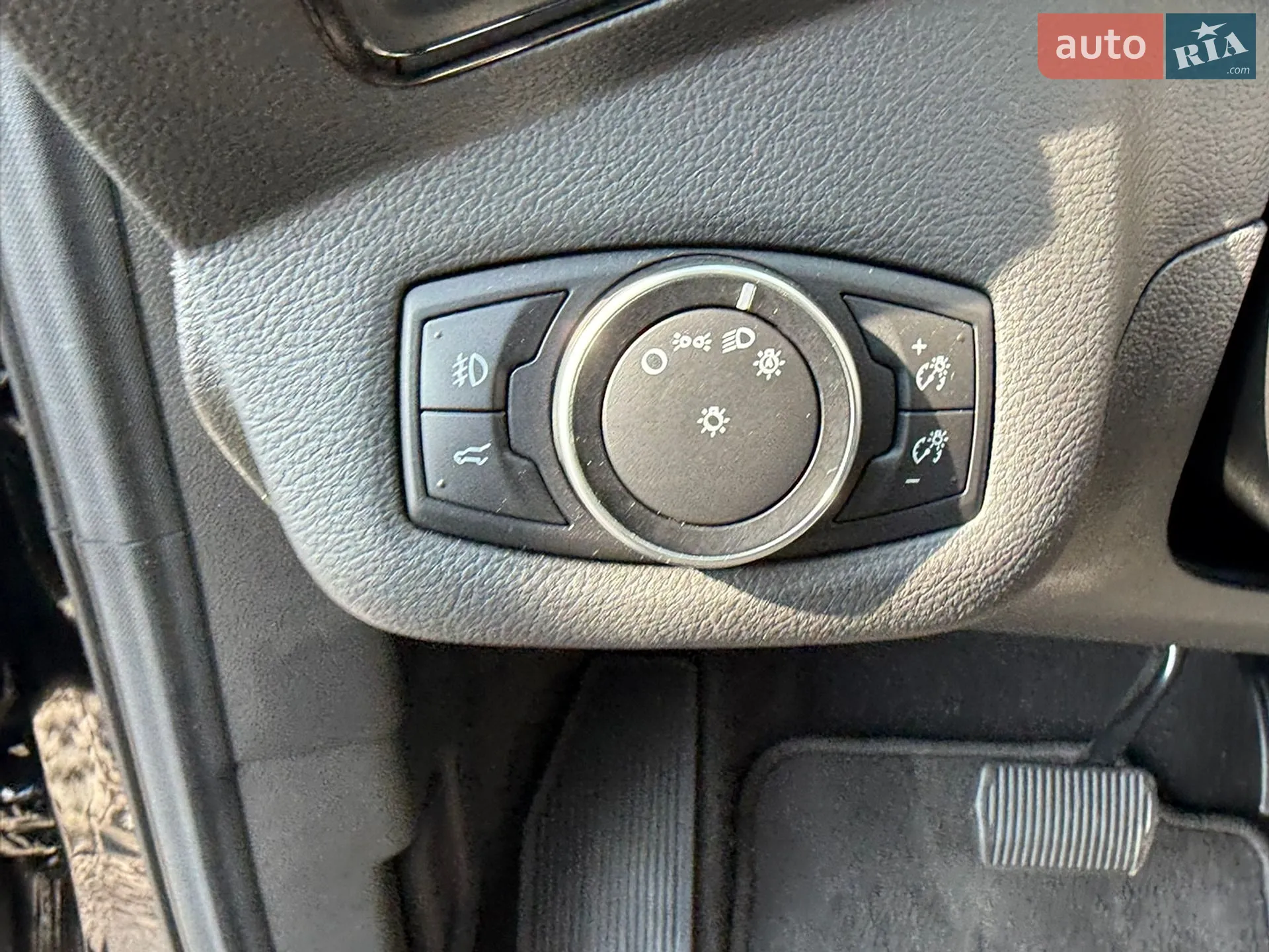 2017 Ford Escape - мініатюра 46