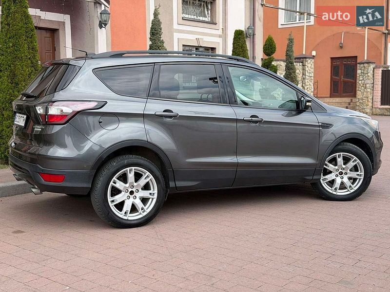 Позашляховик / Кросовер Ford Escape 2017 в Стрию фото 17 Позашляховик / Кросовер Ford Escape 2017 в Стрию