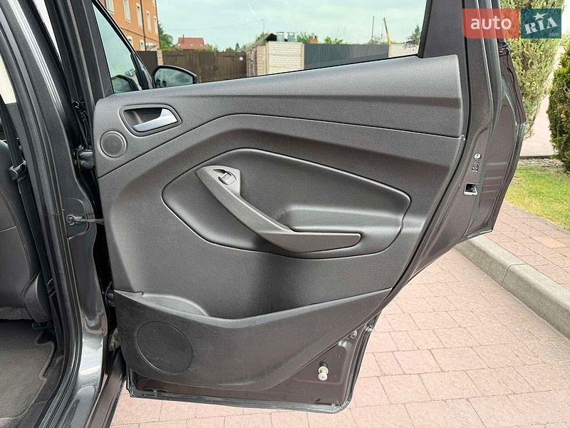 Позашляховик / Кросовер Ford Escape 2017 в Стрию фото 42 Позашляховик / Кросовер Ford Escape 2017 в Стрию