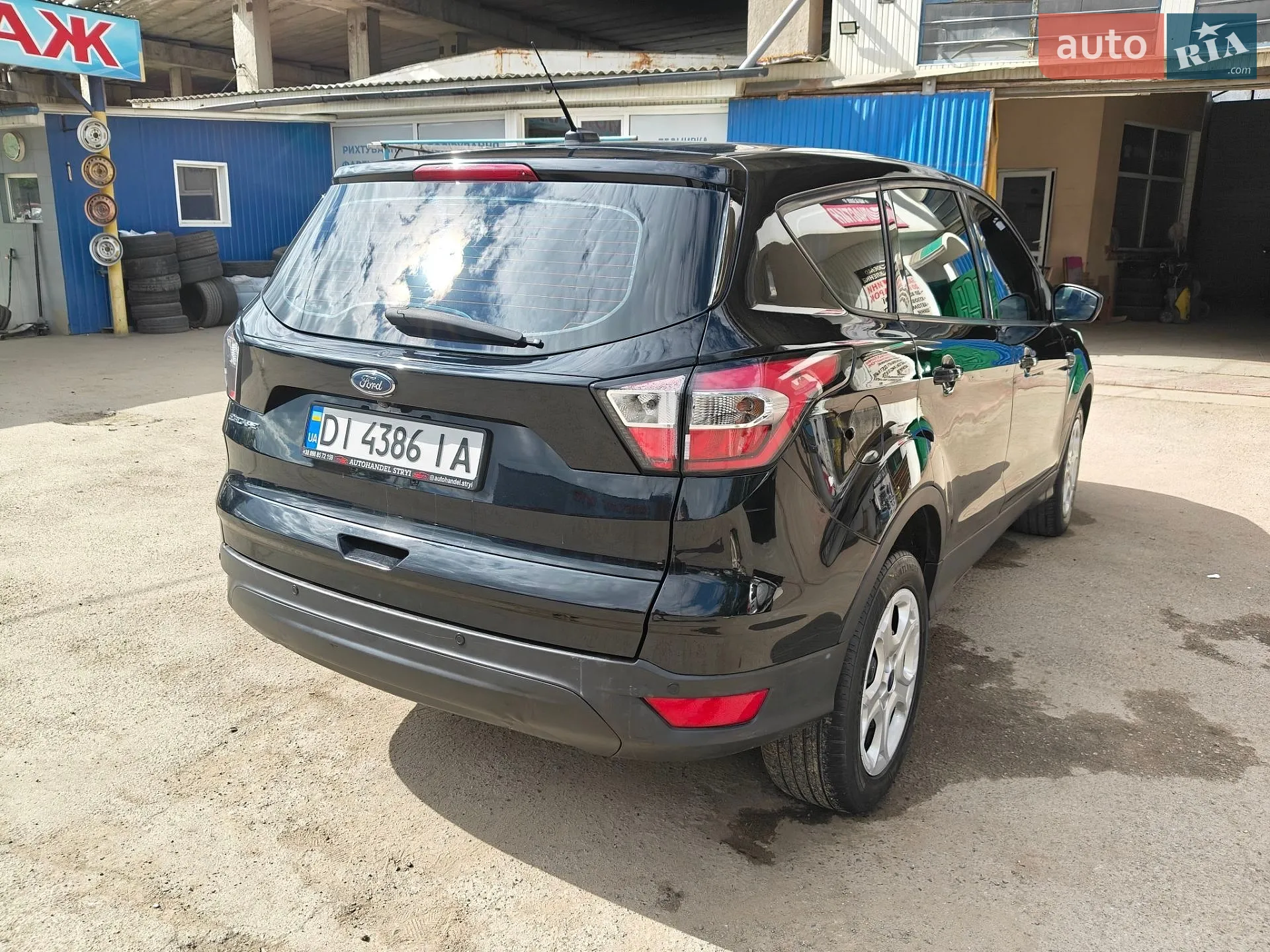 2017 Ford Escape - мініатюра 18