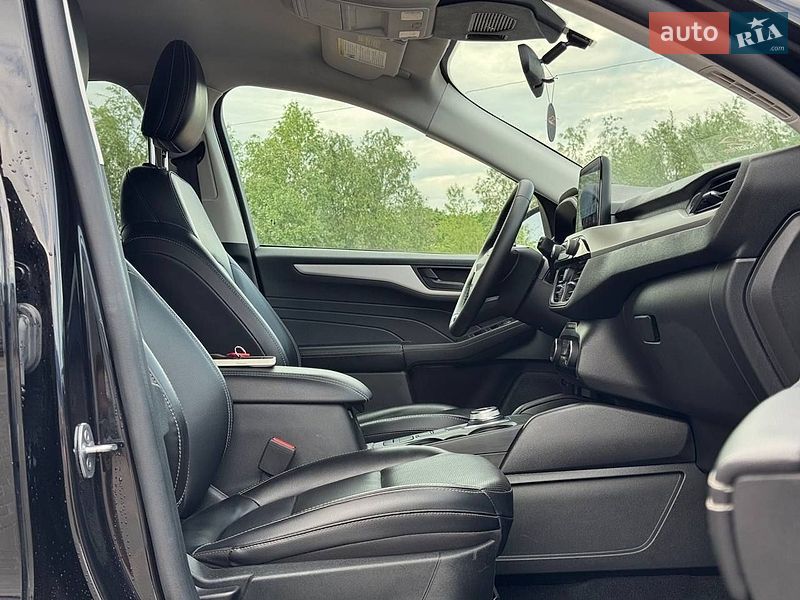 Позашляховик / Кросовер Ford Escape 2022 в Рівному фото 61 Позашляховик / Кросовер Ford Escape 2022 в Рівному