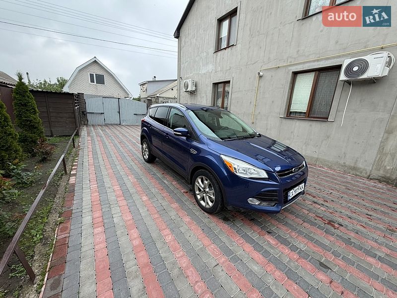 Внедорожник / Кроссовер Ford Escape 2013 в Черкассах