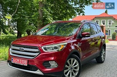 Внедорожник / Кроссовер Ford Escape 2019 в Самборе
