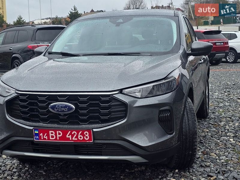 Позашляховик / Кросовер Ford Escape 2023 в Львові