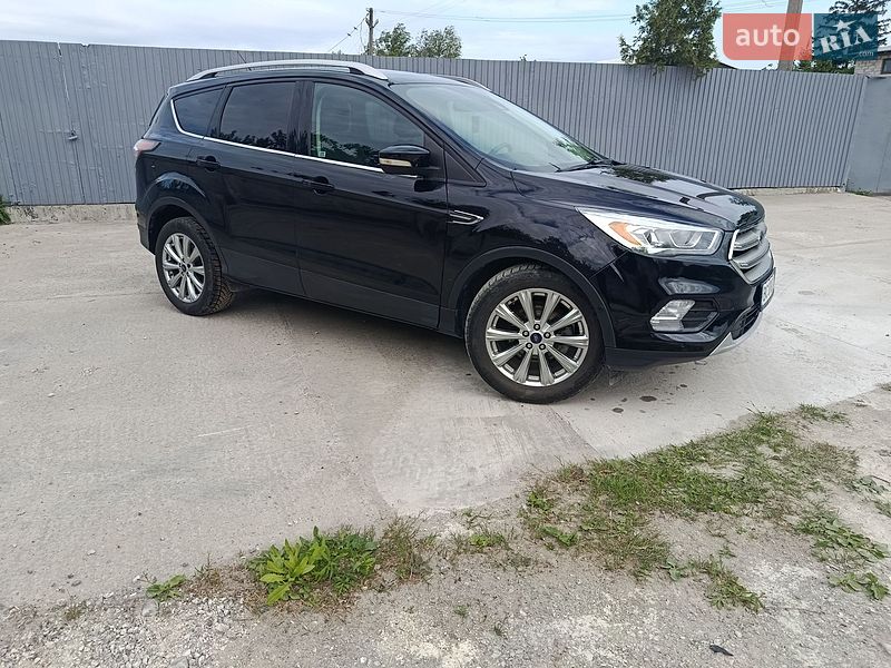 Позашляховик / Кросовер Ford Escape 2016 в Львові
