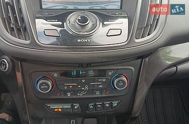 Позашляховик / Кросовер Ford Escape 2016 в Львові