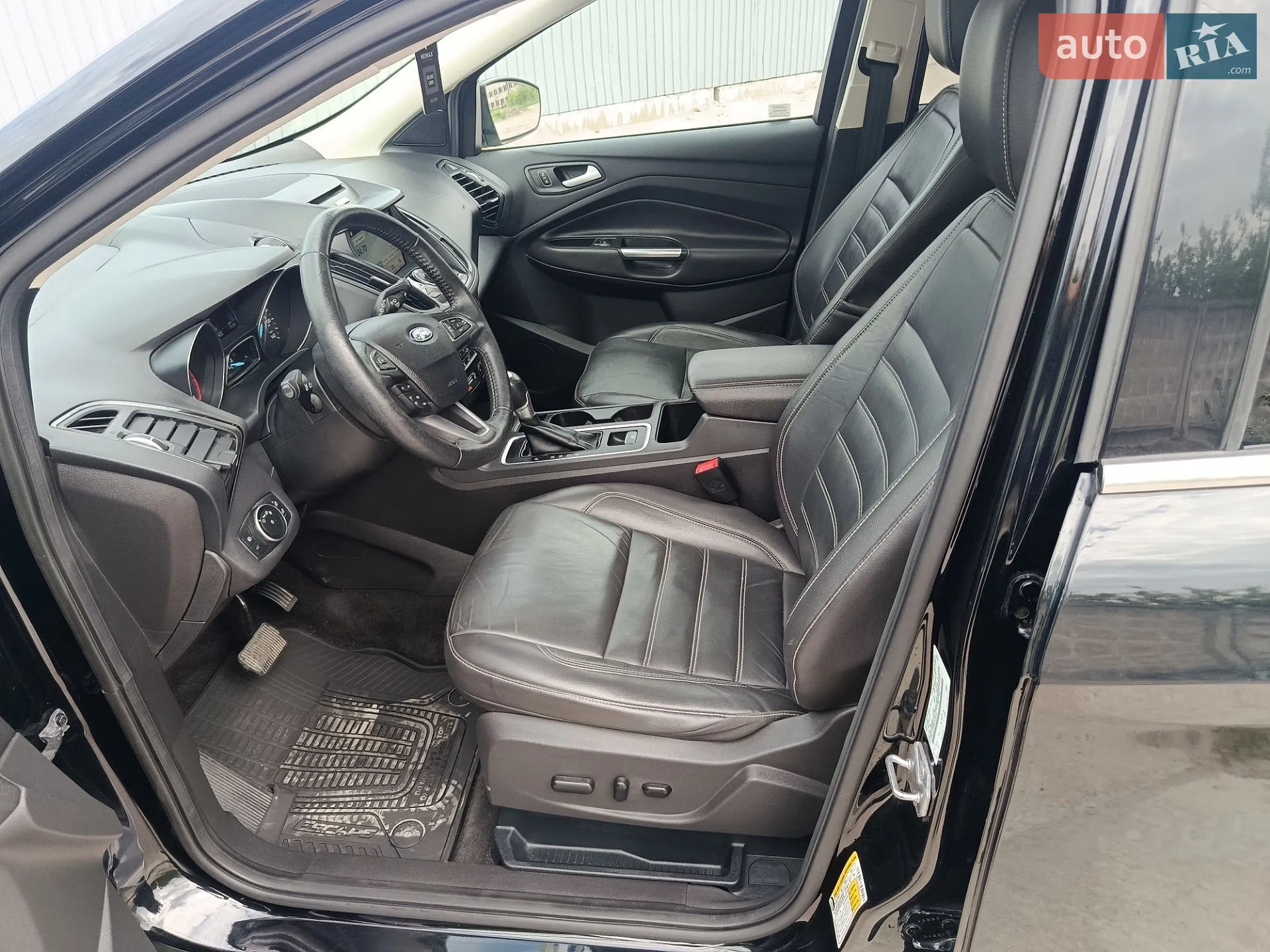 2016 Ford Escape - мініатюра 16
