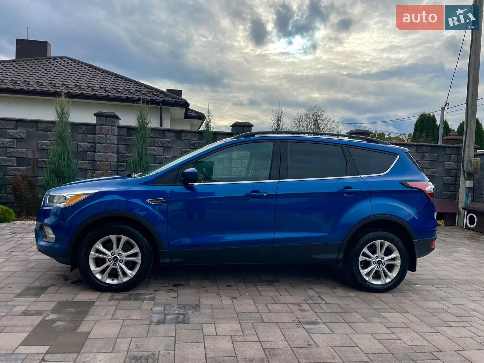 2017 Ford Escape - мініатюра 10