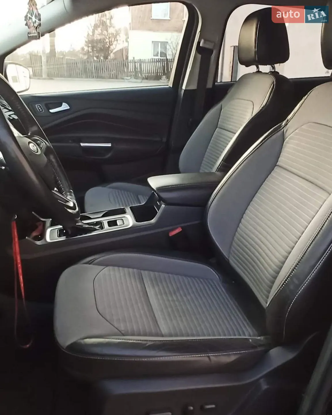 2016 Ford Escape - мініатюра 9