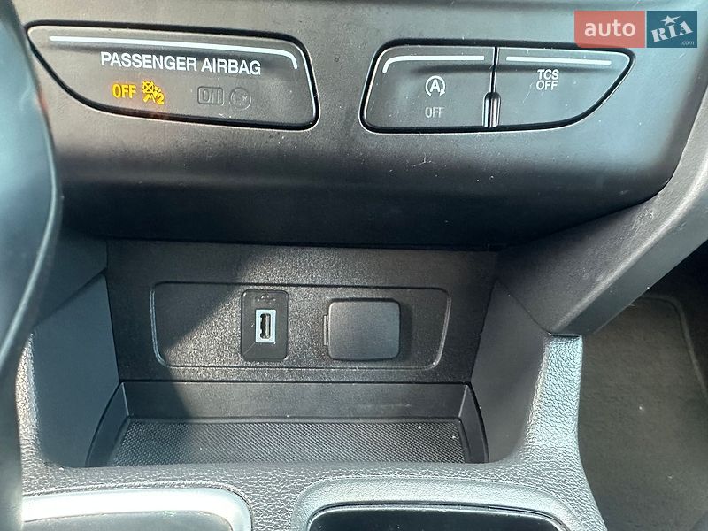 Внедорожник / Кроссовер Ford Escape 2018 в Одессе