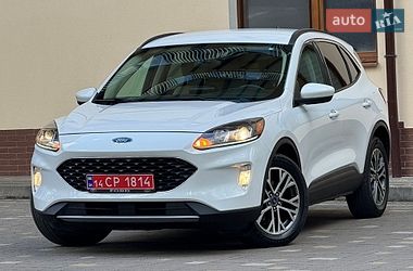 Позашляховик / Кросовер Ford Escape 2020 в Дрогобичі