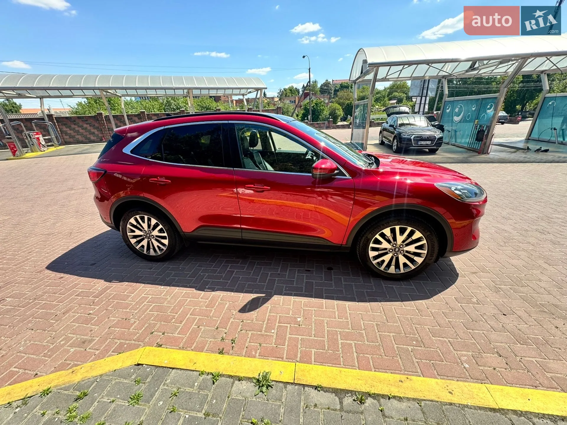 2019 Ford Escape - мініатюра 2