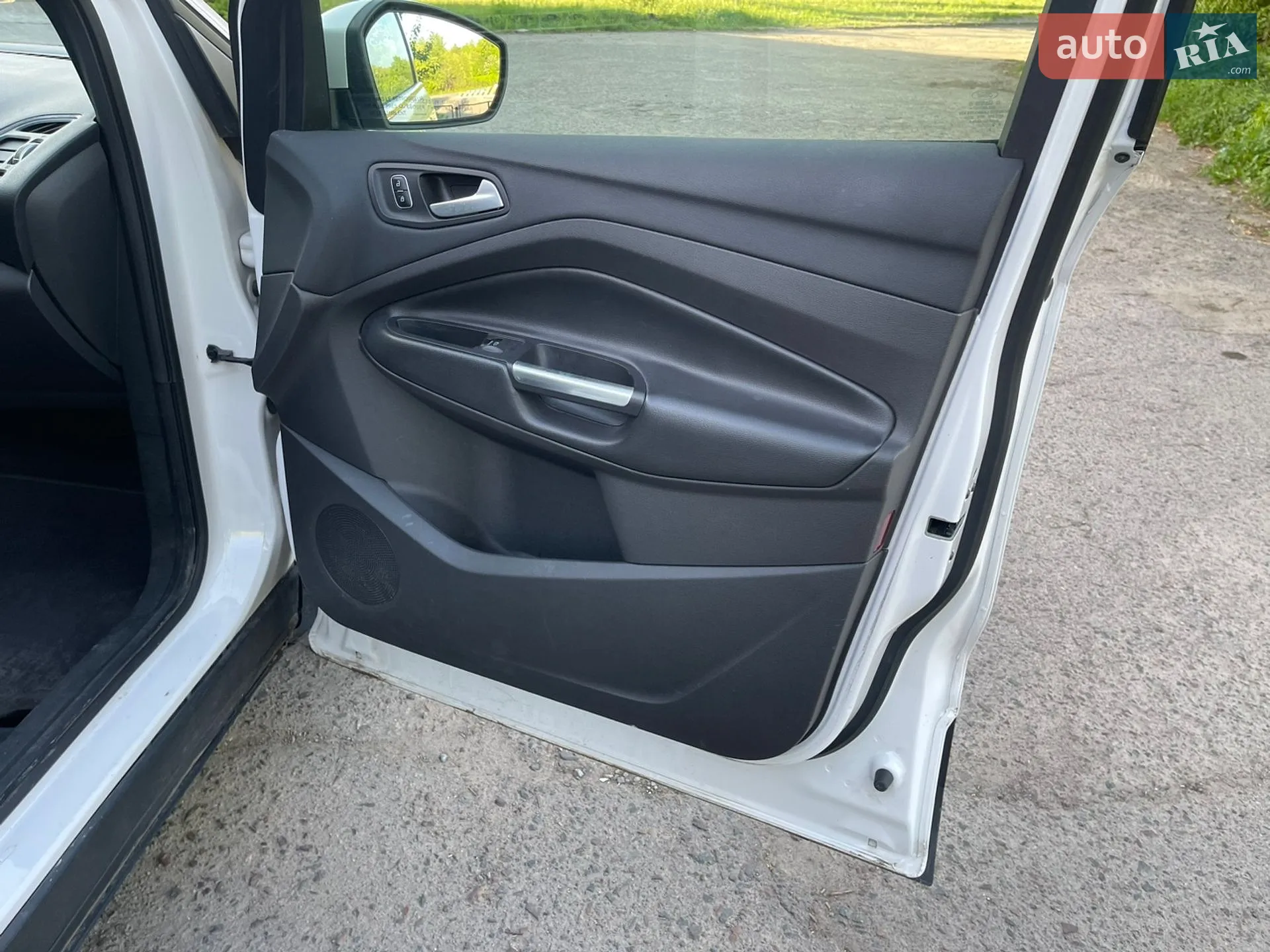 2017 Ford Escape - мініатюра 19