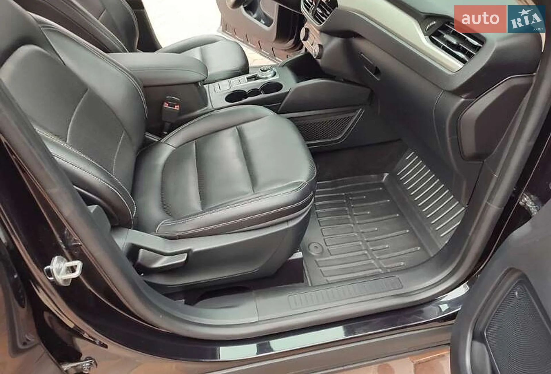 2020 Ford Escape - мініатюра 42