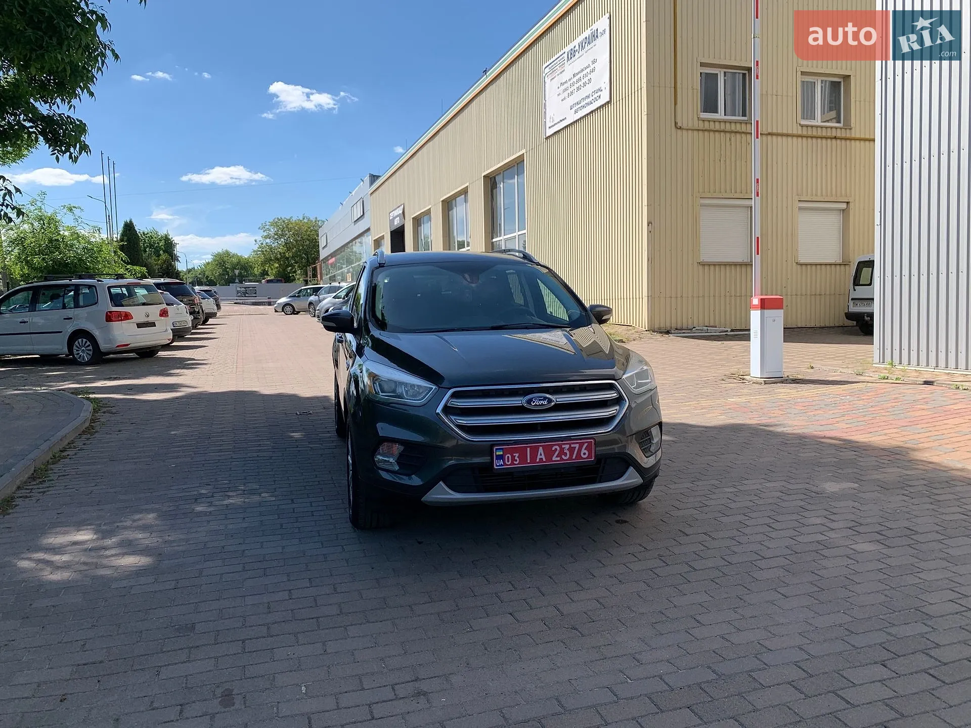 2017 Ford Escape - мініатюра 2
