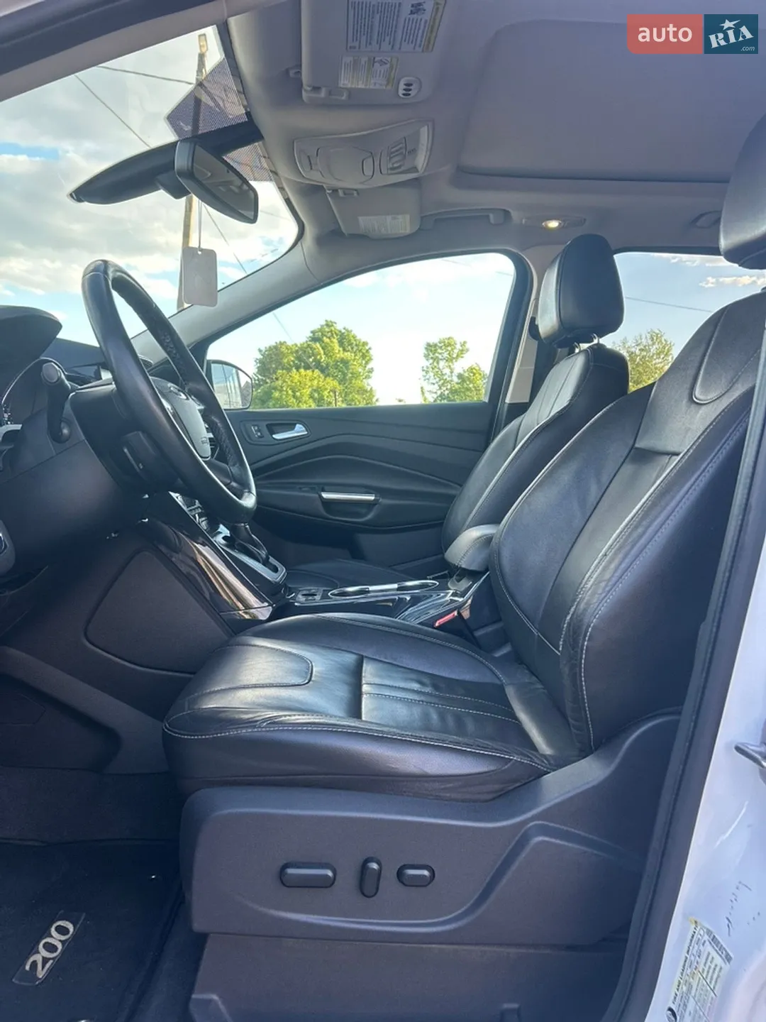 2012 Ford Escape - мініатюра 9