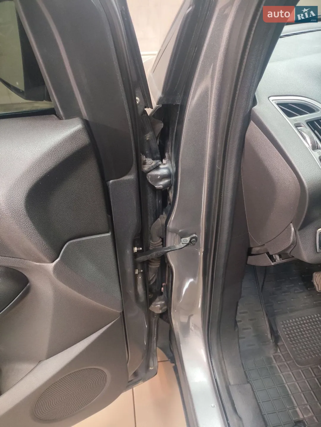2012 Ford Escape - мініатюра 23